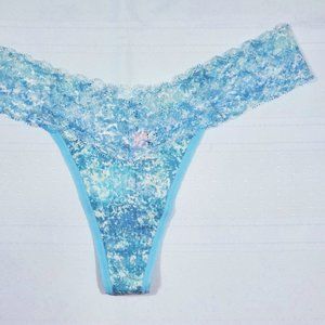 Victoria's Secret Light Blue Lace Waist Cotton Thong Panty. Size Medium